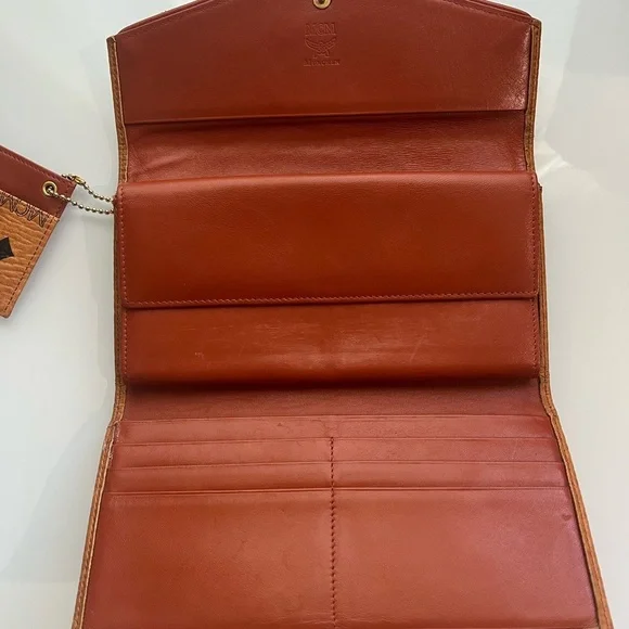 MCM COGNAC VISETOS TRIFOLD WALLET a WITH CARD HOLDER - Picture 7 of 16